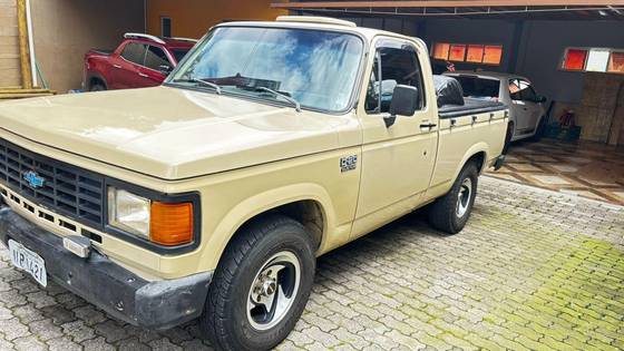 CHEVROLET D20 4.0 CUSTOM S CS 8V DIESEL 2P MANUAL